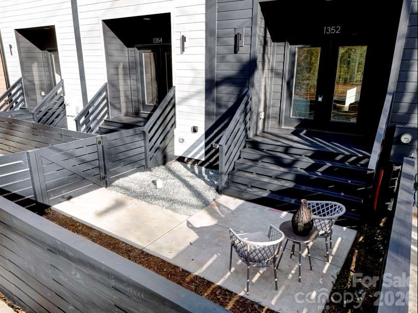 1352 Briar Creek Road, Charlotte, NC 28205.  MLS# CAR4356459, YatesRealty ID 22247. 