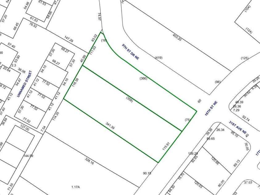 3055 16th Street, Hickory, NC 28601.  MLS# CAR4264396, YatesRealty ID 22247. 