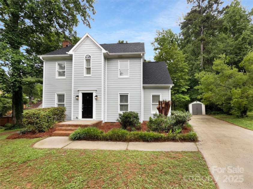 124 Creek Hollow Trail, Belmont, NC 28012.  MLS# CAR4266037, YatesRealty ID 22248. 