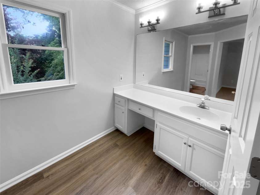 124 Creek Hollow Trail, Belmont, NC 28012.  MLS# CAR4266037, YatesRealty ID 22248. 