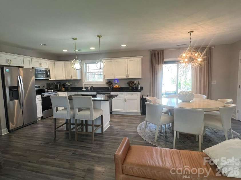 2613 Lane Street, Kannapolis, NC 28083.  MLS# CAR4359170, YatesRealty ID 22248. 
