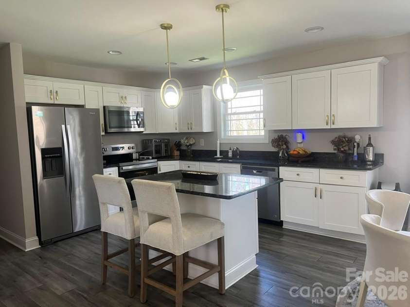 2613 Lane Street, Kannapolis, NC 28083.  MLS# CAR4359170, YatesRealty ID 22248. 