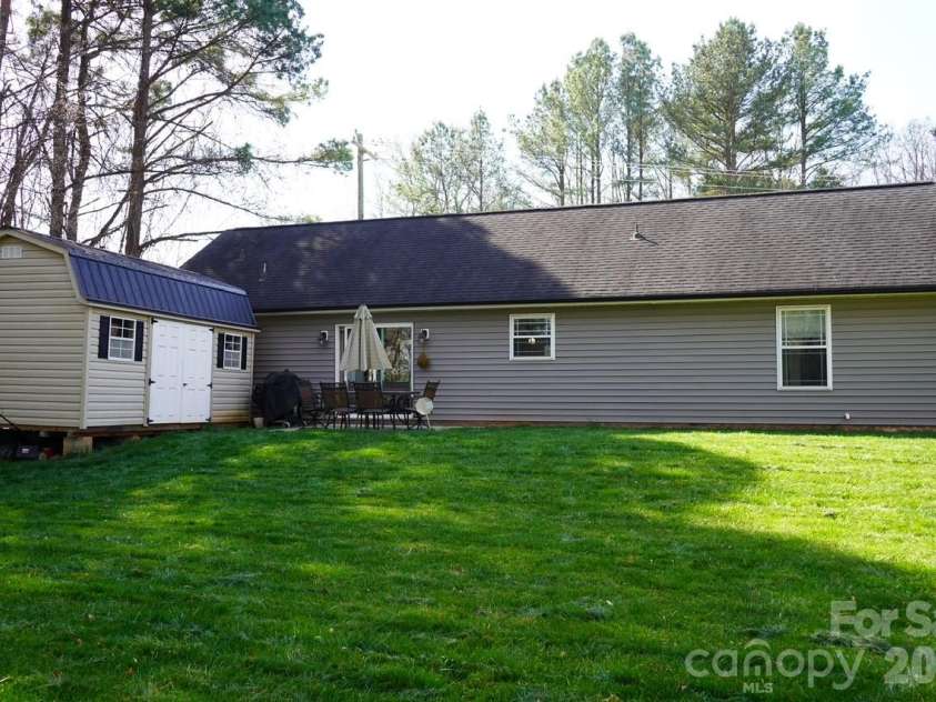 2613 Lane Street, Kannapolis, NC 28083.  MLS# CAR4359170, YatesRealty ID 22248. Large Backyard