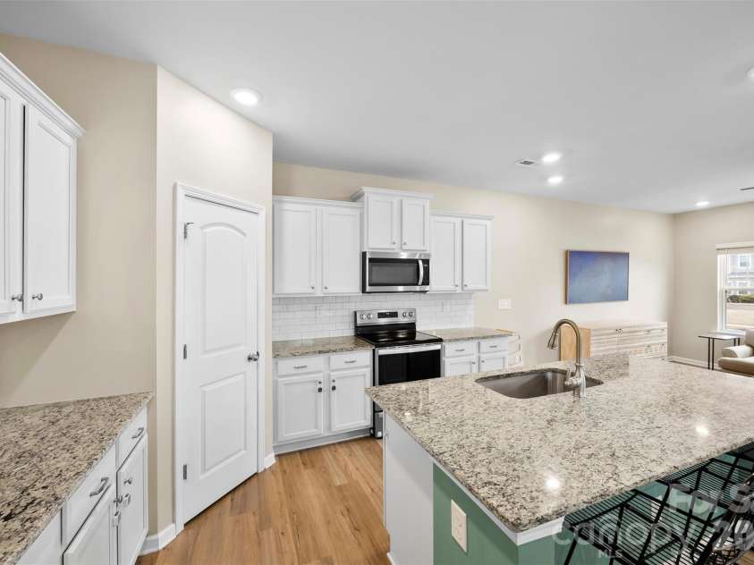 423 Wescott Street, Indian Trail, NC 28079.  MLS# CAR4358336, YatesRealty ID 22249. 