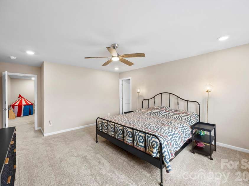 423 Wescott Street, Indian Trail, NC 28079.  MLS# CAR4358336, YatesRealty ID 22249. 