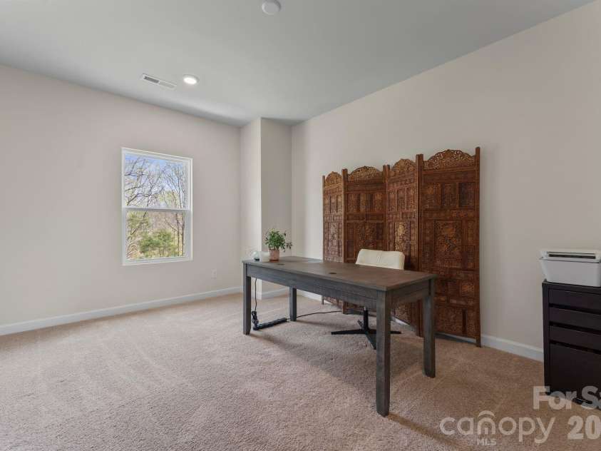 467 Hoover Road, Troutman, NC 28166.  MLS# CAR4360808, YatesRealty ID 22250. Bonus/Flex Room