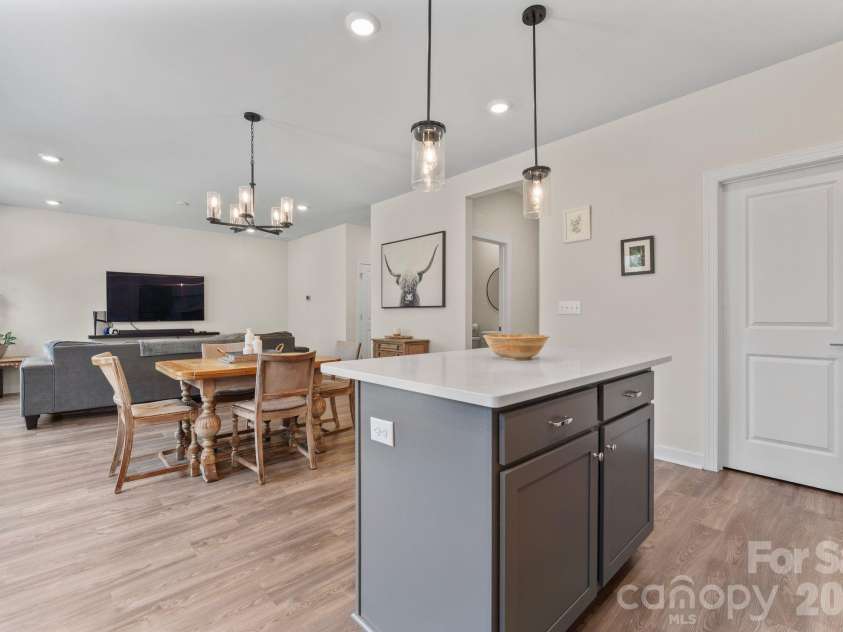 467 Hoover Road, Troutman, NC 28166.  MLS# CAR4360808, YatesRealty ID 22250. Kitchen Island