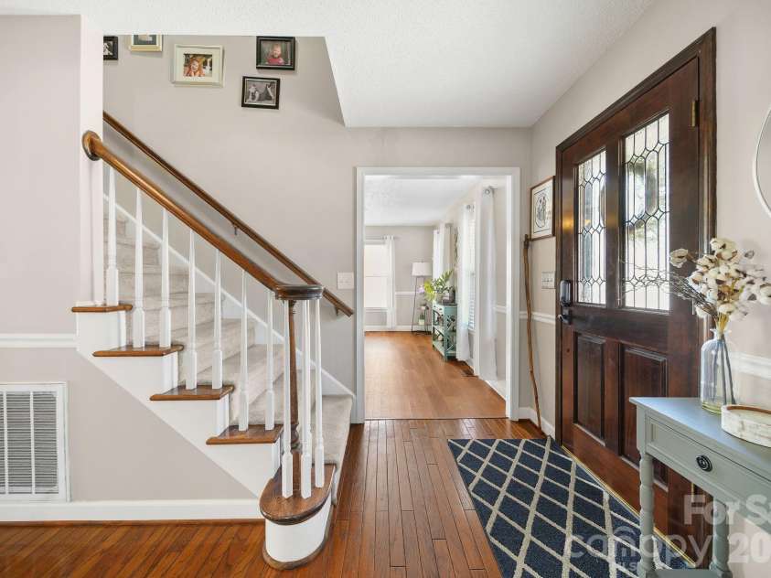 120 Ridgewood Court, Salisbury, NC 28146.  MLS# CAR4362997, YatesRealty ID 22251. 