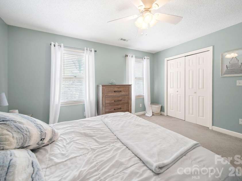 120 Ridgewood Court, Salisbury, NC 28146.  MLS# CAR4362997, YatesRealty ID 22251. 