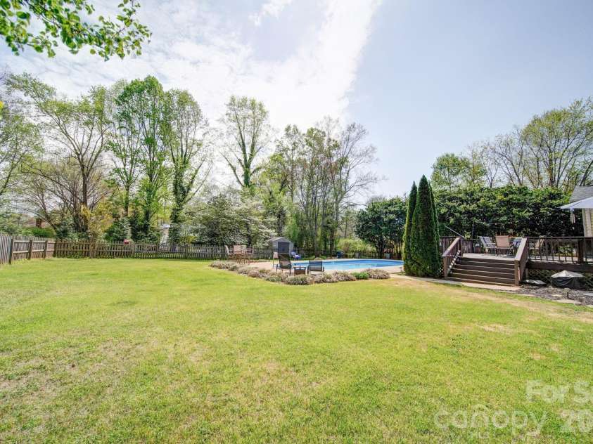 120 Ridgewood Court, Salisbury, NC 28146.  MLS# CAR4362997, YatesRealty ID 22251. 