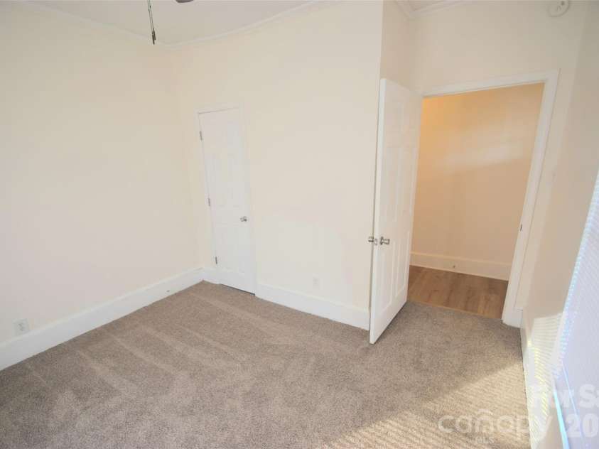 152 Academy Avenue, Concord, NC 28025.  MLS# CAR4364730, YatesRealty ID 22252. 