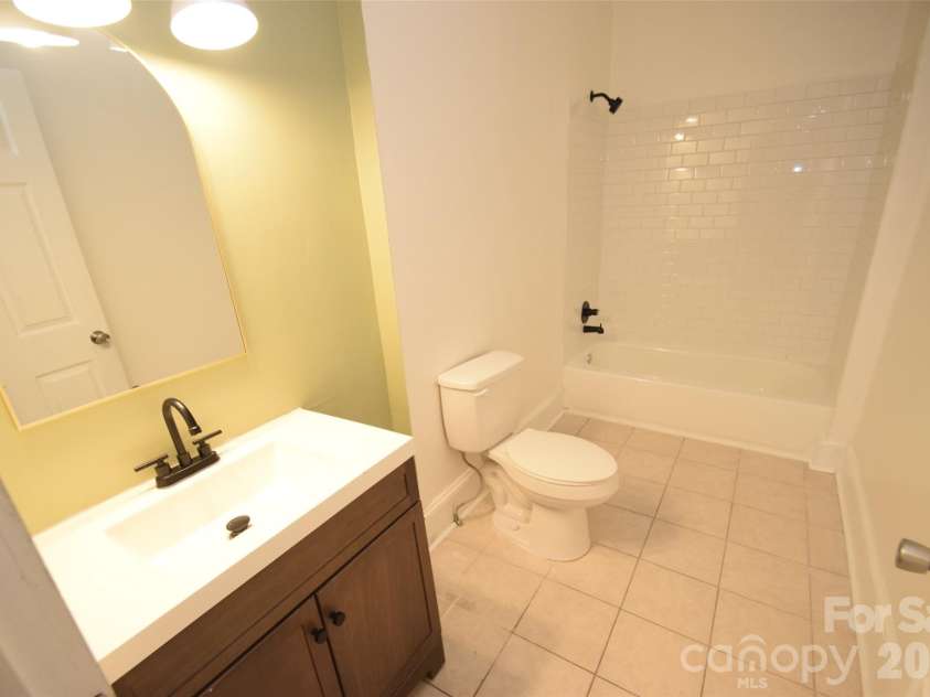 152 Academy Avenue, Concord, NC 28025.  MLS# CAR4364730, YatesRealty ID 22252. 