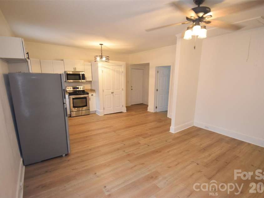 152 Academy Avenue, Concord, NC 28025.  MLS# CAR4364730, YatesRealty ID 22252. 