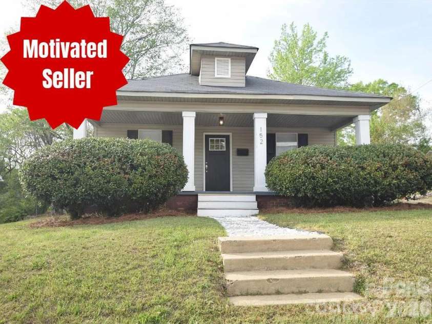 152 Academy Avenue, Concord, NC 28025.  MLS# CAR4364730, YatesRealty ID 22252. 