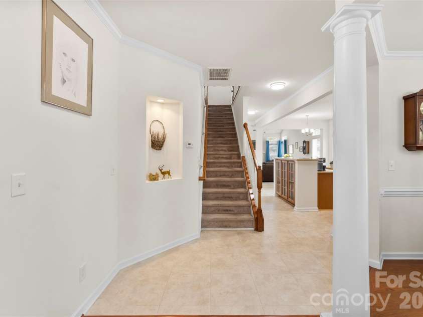 8122 Bridgegate Drive, Huntersville, NC 28078.  MLS# CAR4364715, YatesRealty ID 22253. 