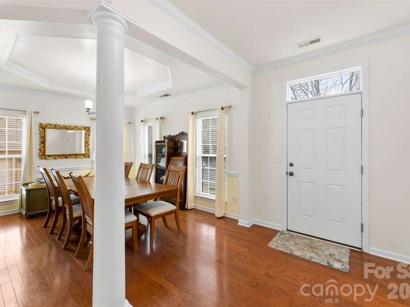 8122 Bridgegate Drive, Huntersville, NC 28078.  MLS# CAR4364715, YatesRealty ID 22253. 