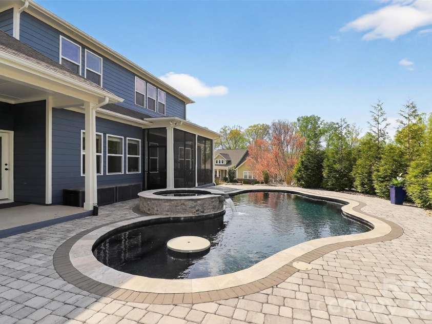 814 McGavock Street, Fort Mill, SC 29715.  MLS# CAR4364910, YatesRealty ID 22254. 