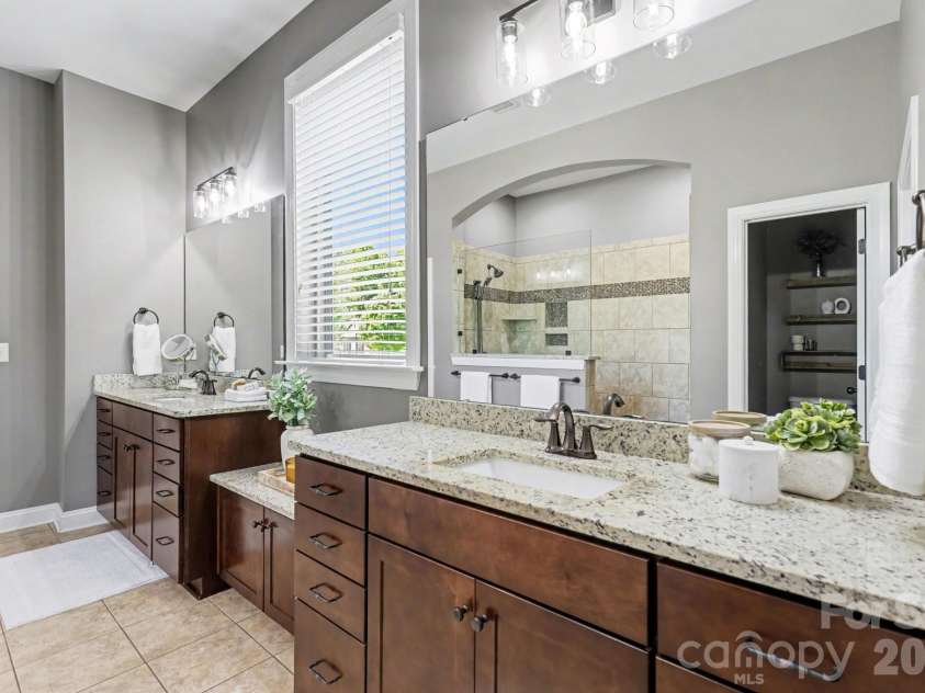814 McGavock Street, Fort Mill, SC 29715.  MLS# CAR4364910, YatesRealty ID 22254. 
