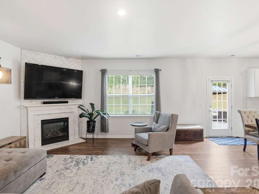 116 Timbergreen Court, Troutman, NC 28166.  MLS# CAR4369048, YatesRealty ID 22257. Feature wall fireplace