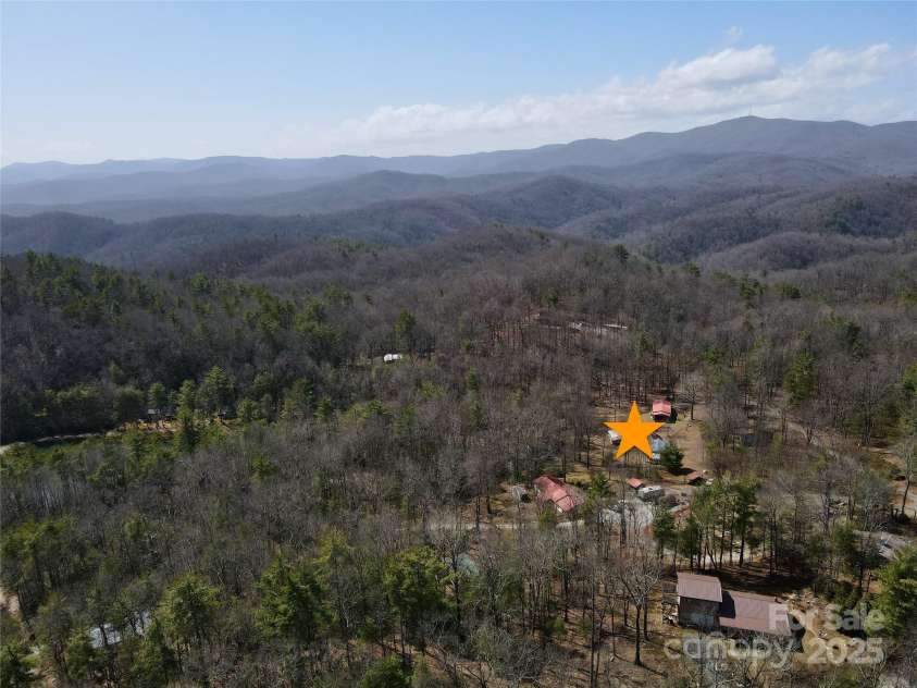 128 Archie Coffey Lane, Collettsville, NC 28611.  MLS# CAR4231796, YatesRealty ID 2226. 