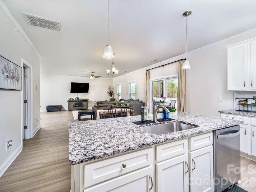 132 Tradesmen Trail, Troutman, NC 28166.  MLS# CAR4368685, YatesRealty ID 22260. 