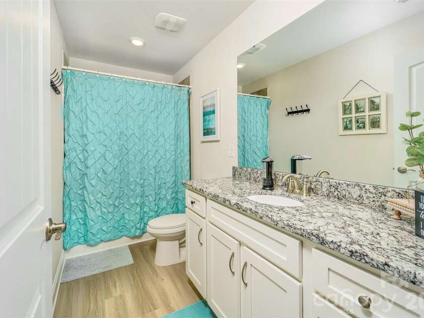 132 Tradesmen Trail, Troutman, NC 28166.  MLS# CAR4368685, YatesRealty ID 22260. 