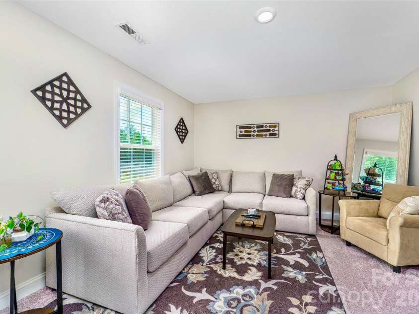 132 Tradesmen Trail, Troutman, NC 28166.  MLS# CAR4368685, YatesRealty ID 22260. 
