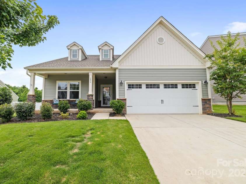 196 Sutters Mill Drive, Troutman, NC 28166.  MLS# CAR4267630, YatesRealty ID 22260. 