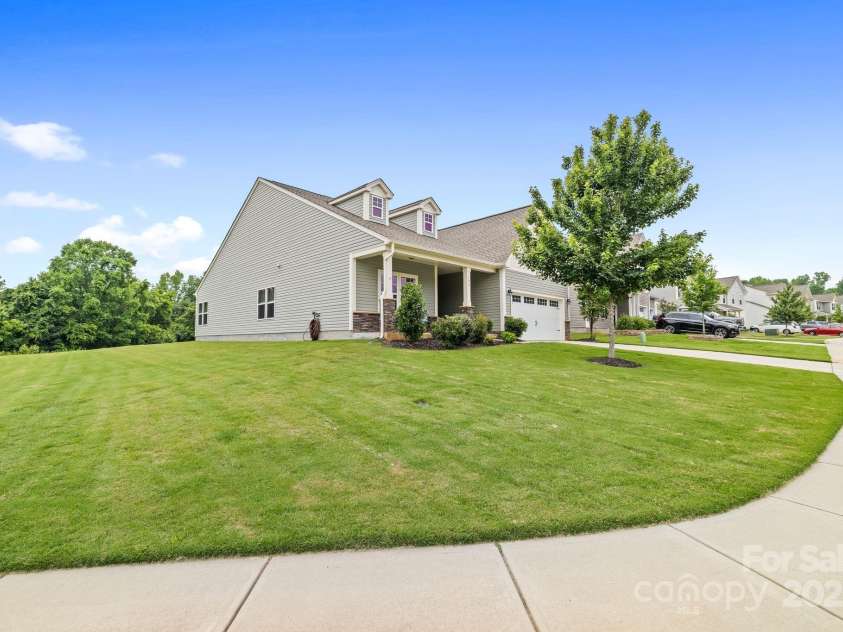 196 Sutters Mill Drive, Troutman, NC 28166.  MLS# CAR4267630, YatesRealty ID 22260. 