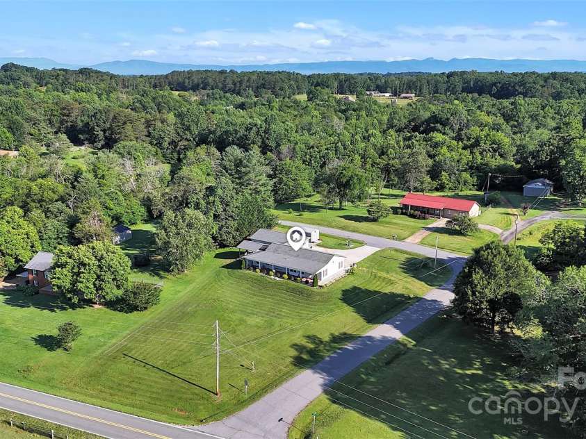 5158 Jenkins Road, Morganton, NC 28655.  MLS# CAR4273419, YatesRealty ID 22261. 