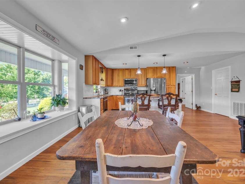5158 Jenkins Road, Morganton, NC 28655.  MLS# CAR4273419, YatesRealty ID 22261. 