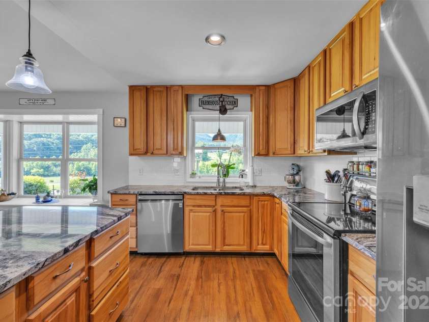 5158 Jenkins Road, Morganton, NC 28655.  MLS# CAR4273419, YatesRealty ID 22261. 