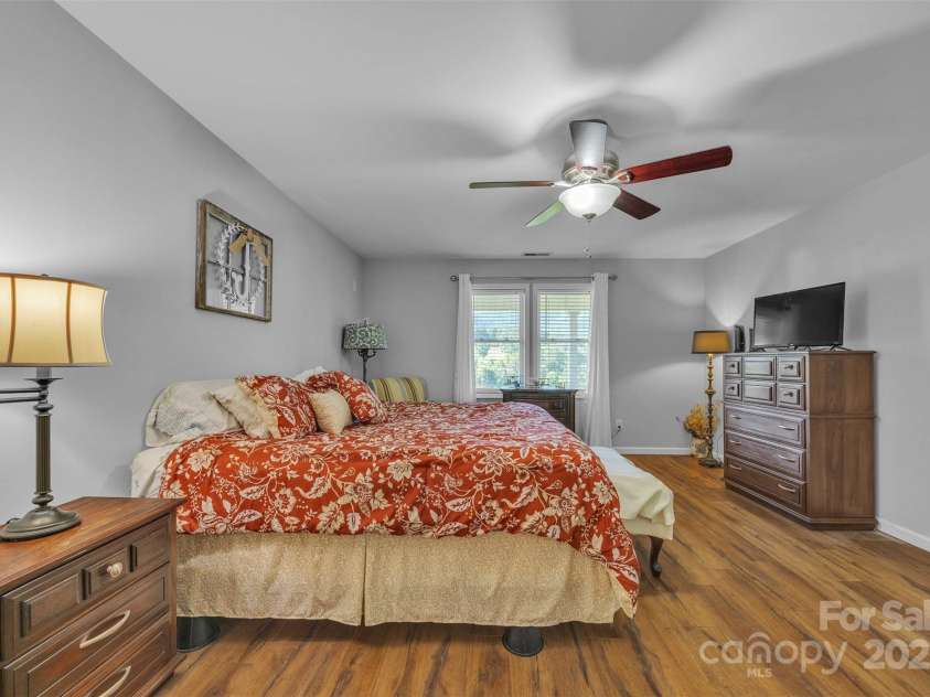 5158 Jenkins Road, Morganton, NC 28655.  MLS# CAR4273419, YatesRealty ID 22261. 