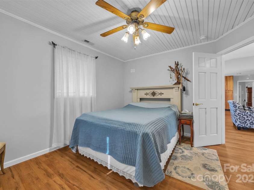 5158 Jenkins Road, Morganton, NC 28655.  MLS# CAR4273419, YatesRealty ID 22261. 