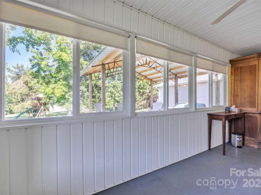 5158 Jenkins Road, Morganton, NC 28655.  MLS# CAR4273419, YatesRealty ID 22261. 