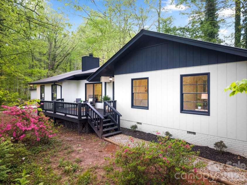 1 Virginia Lane, Cullowhee, NC 28734.  MLS# CAR4373462, YatesRealty ID 22262. 