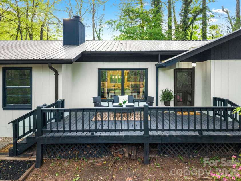 1 Virginia Lane, Cullowhee, NC 28734.  MLS# CAR4373462, YatesRealty ID 22262. 
