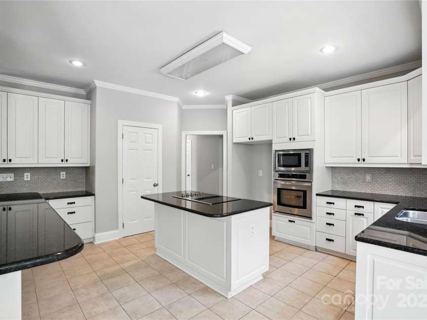 104 Fairwind Court, Fort Mill, SC 29708.  MLS# CAR4266966, YatesRealty ID 22262. 