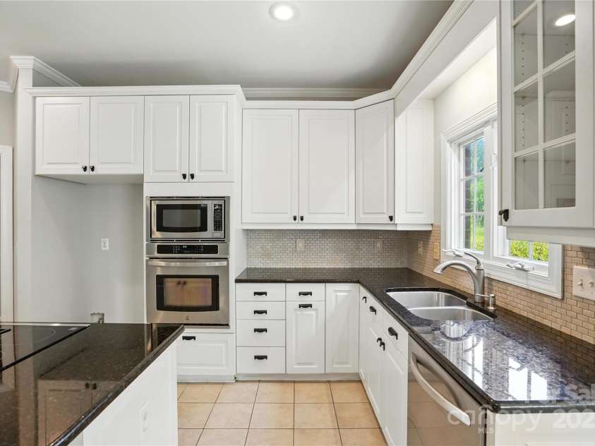104 Fairwind Court, Fort Mill, SC 29708.  MLS# CAR4266966, YatesRealty ID 22262. 