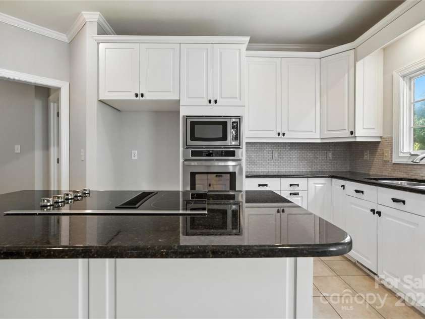 104 Fairwind Court, Fort Mill, SC 29708.  MLS# CAR4266966, YatesRealty ID 22262. 