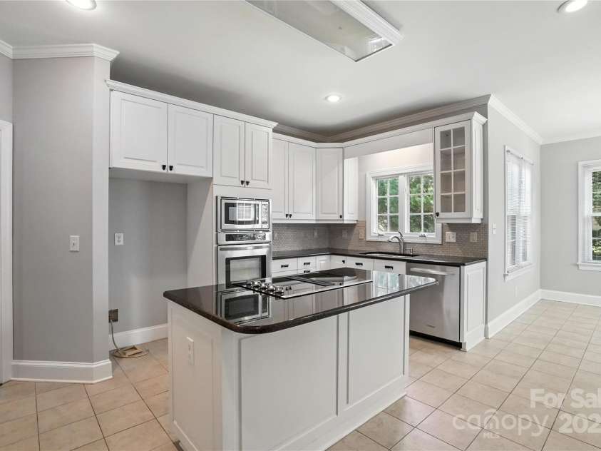 104 Fairwind Court, Fort Mill, SC 29708.  MLS# CAR4266966, YatesRealty ID 22262. 