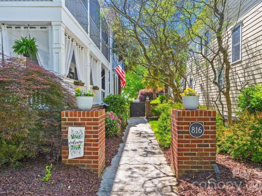 816 Victorian Way, Fort Mill, SC 29708.  MLS# CAR4373653, YatesRealty ID 22263. 