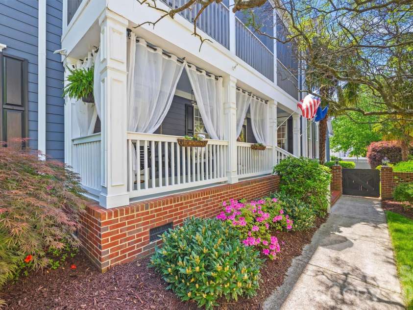 816 Victorian Way, Fort Mill, SC 29708.  MLS# CAR4373653, YatesRealty ID 22263. 