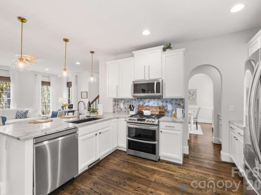 816 Victorian Way, Fort Mill, SC 29708.  MLS# CAR4373653, YatesRealty ID 22263. 
