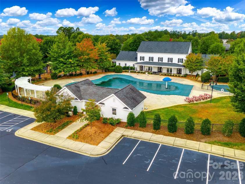 816 Victorian Way, Fort Mill, SC 29708.  MLS# CAR4373653, YatesRealty ID 22263. 
