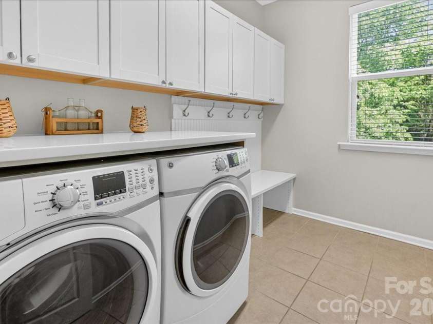 5249 Kindling Place, Concord, NC 28025.  MLS# CAR4366828, YatesRealty ID 22264. 