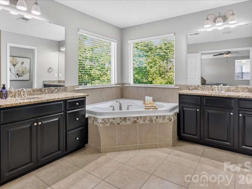 5249 Kindling Place, Concord, NC 28025.  MLS# CAR4366828, YatesRealty ID 22264. 