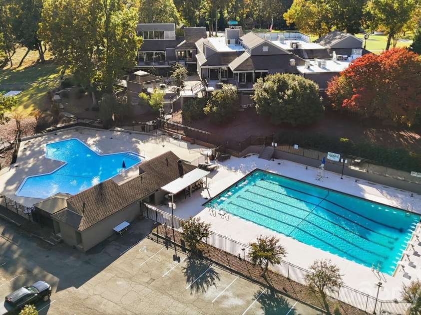 201 Riverview Terrace, Lake Wylie, SC 29710.  MLS# CAR4316680, YatesRealty ID 22265. River Hills Country Club