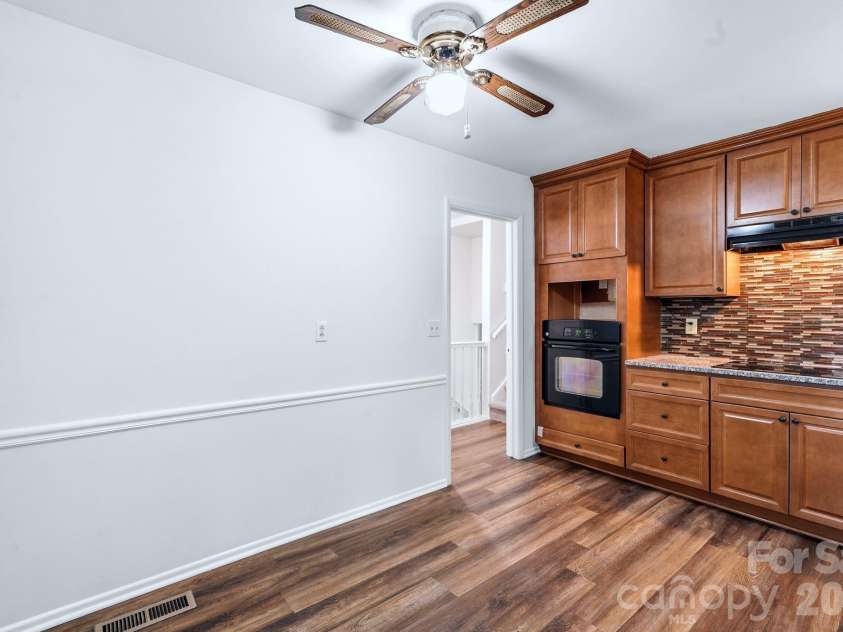 1412 Rama Road, Charlotte, NC 28211.  MLS# CAR4374622, YatesRealty ID 22266. 