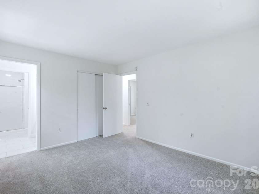 1412 Rama Road, Charlotte, NC 28211.  MLS# CAR4374622, YatesRealty ID 22266. Primary